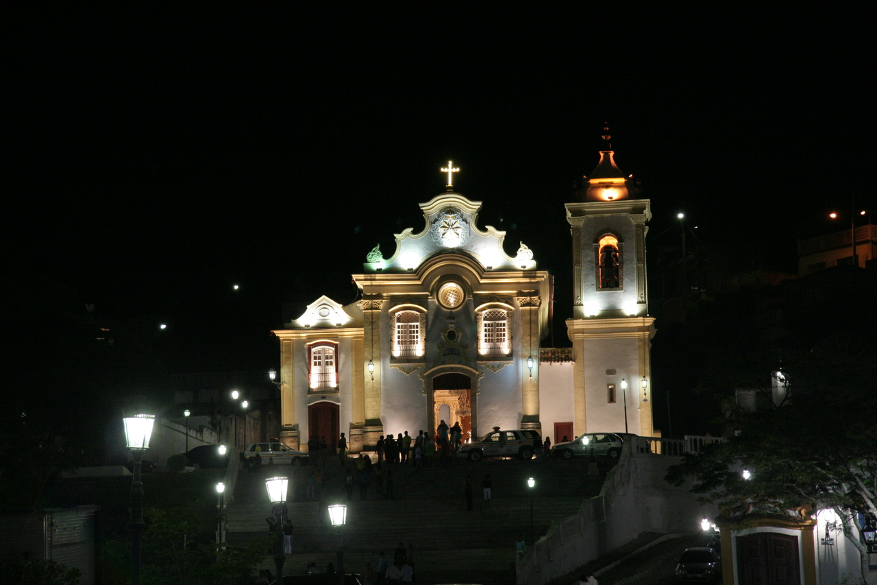 Illuminated church facade · Minas Gerais